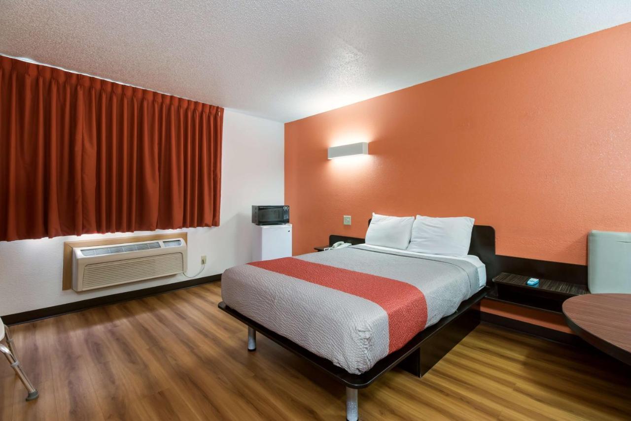 Motel 6-Davenport, Ia מראה חיצוני תמונה